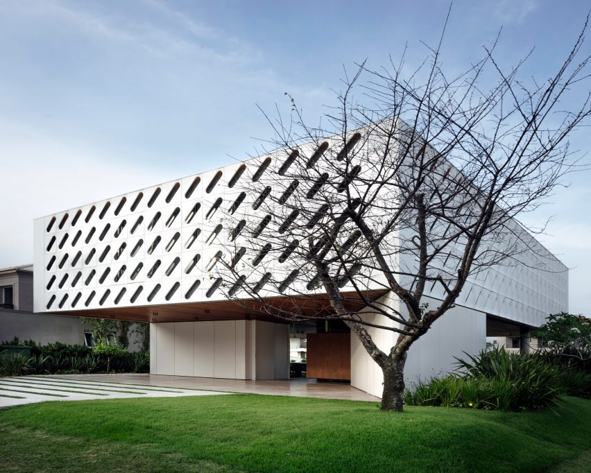 Casa Ventura by Arquitetura Nacional