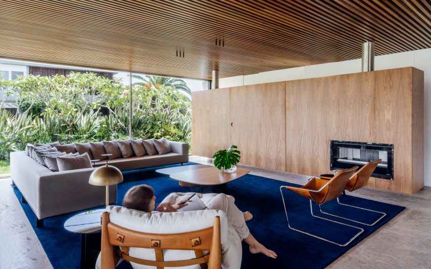 Casa Ventura by Arquitetura Nacional