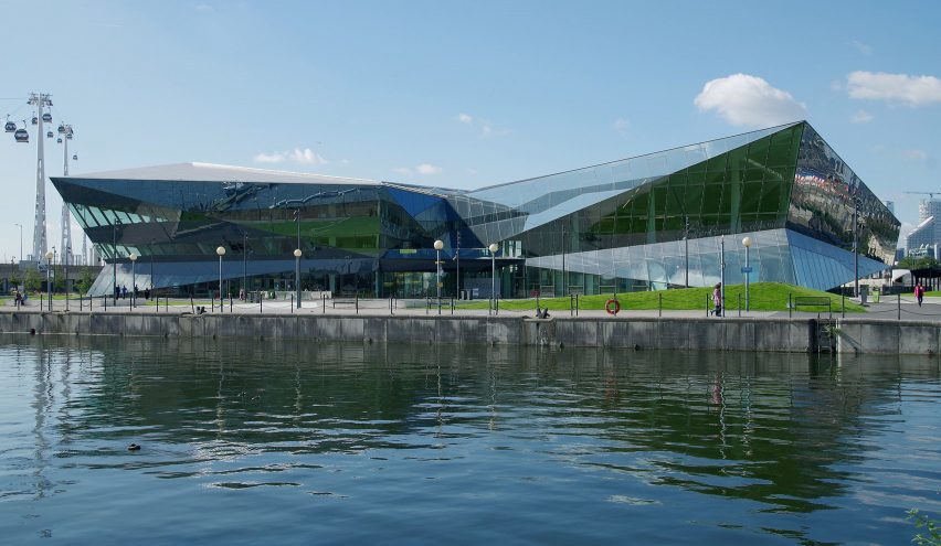 London mayor to vacate Foster + Partners-designed City Hall