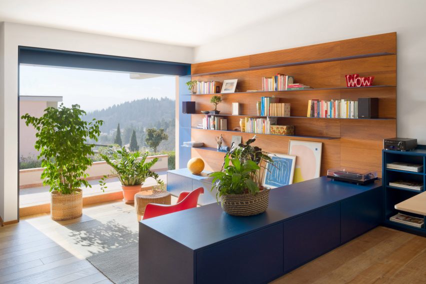 Prato villa by Deferrari+Modesti