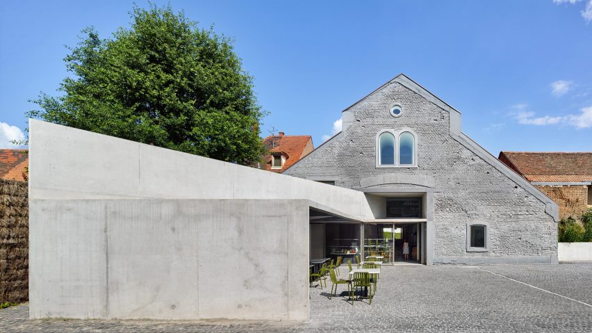Covered market in Schiltigheim by Dominique Coulon & Associés
