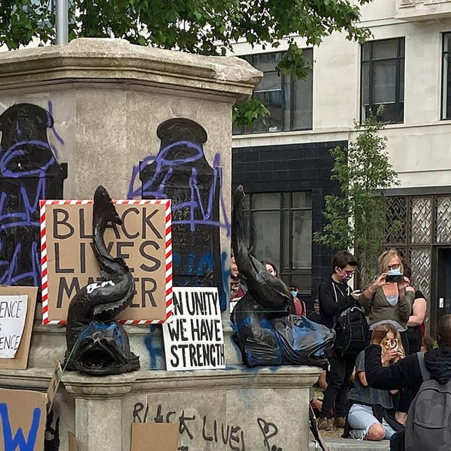 Slave-trader Edward Colston's statue removal