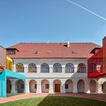 Elementary School Vřesovice by Public Atelier and FUUZE