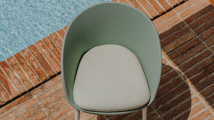 Blum chair by Manel Molina for Expormim