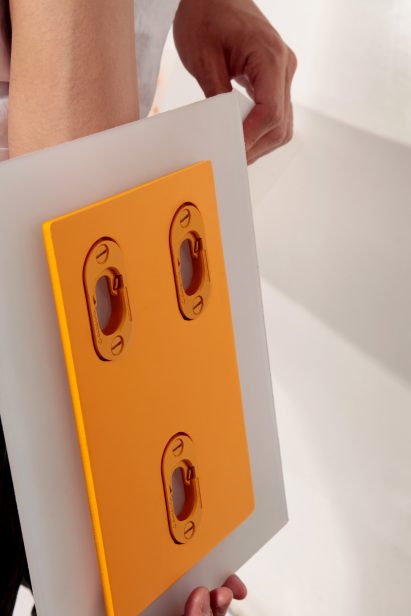 Thomas Gossner's wall-mounted Flair chair takes cues from plastic lunchboxes