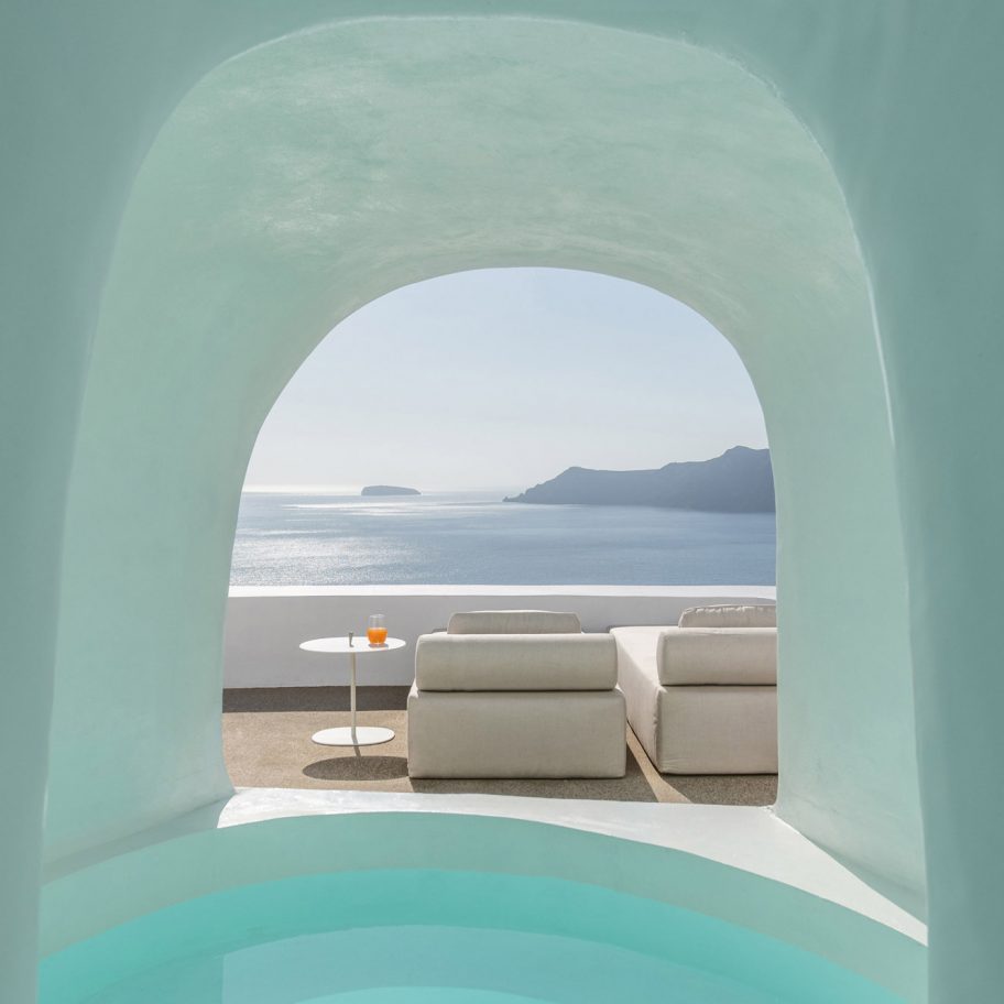 Santorini roundup by Kapsimalis Architects