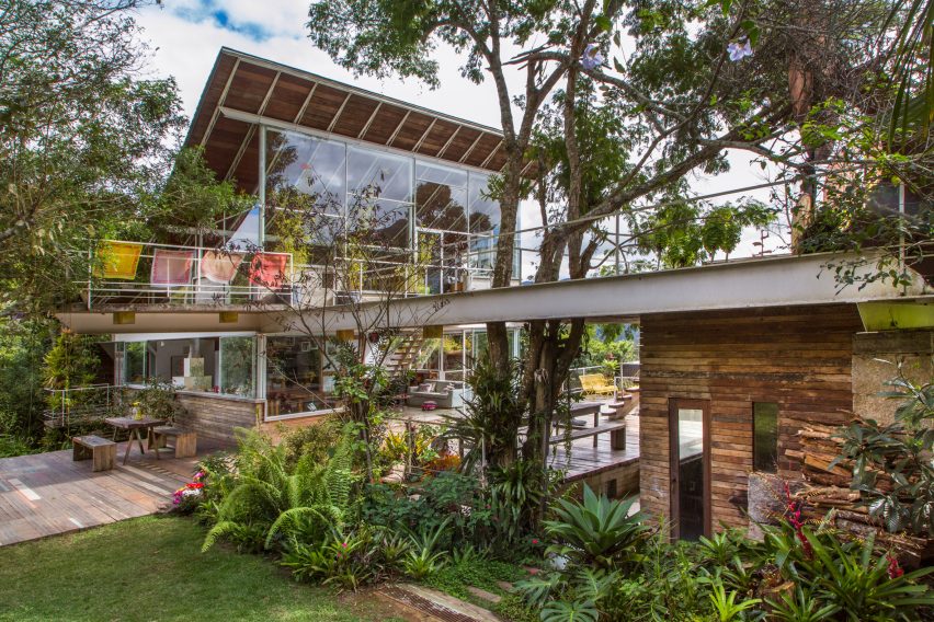 House in Samambaia by Rodrigo Simão Arquitetura