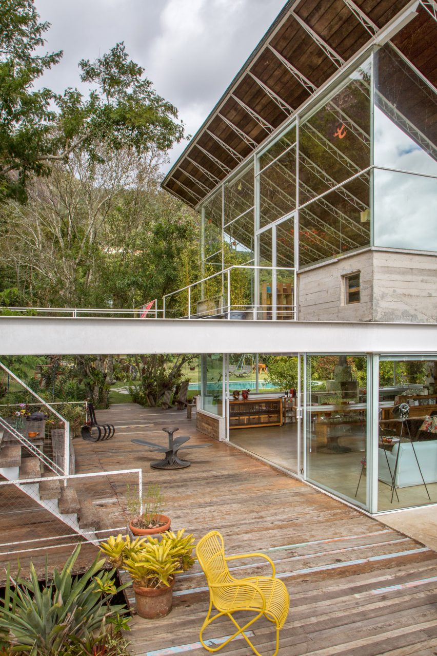 House in Samambaia by Rodrigo Simão Arquitetura