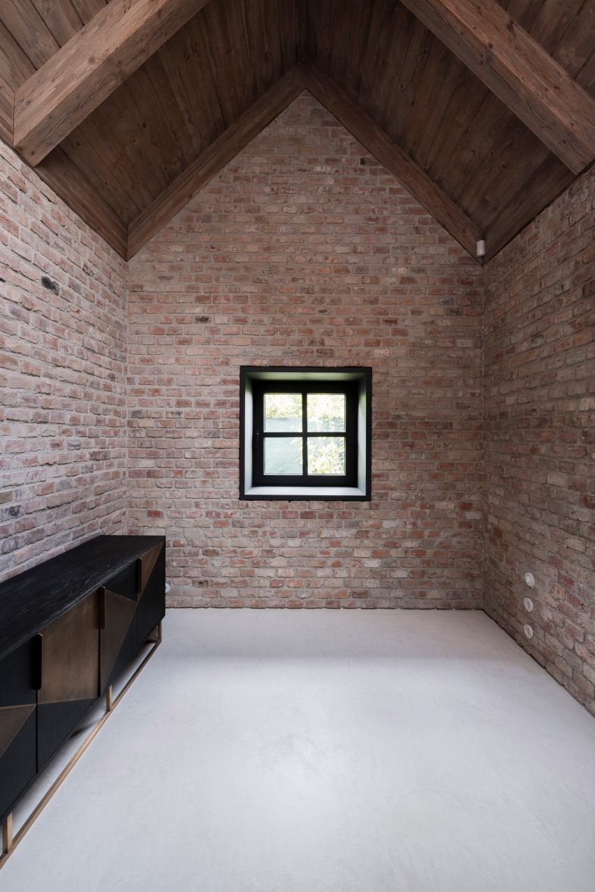 House V designed by Martin Skoček
