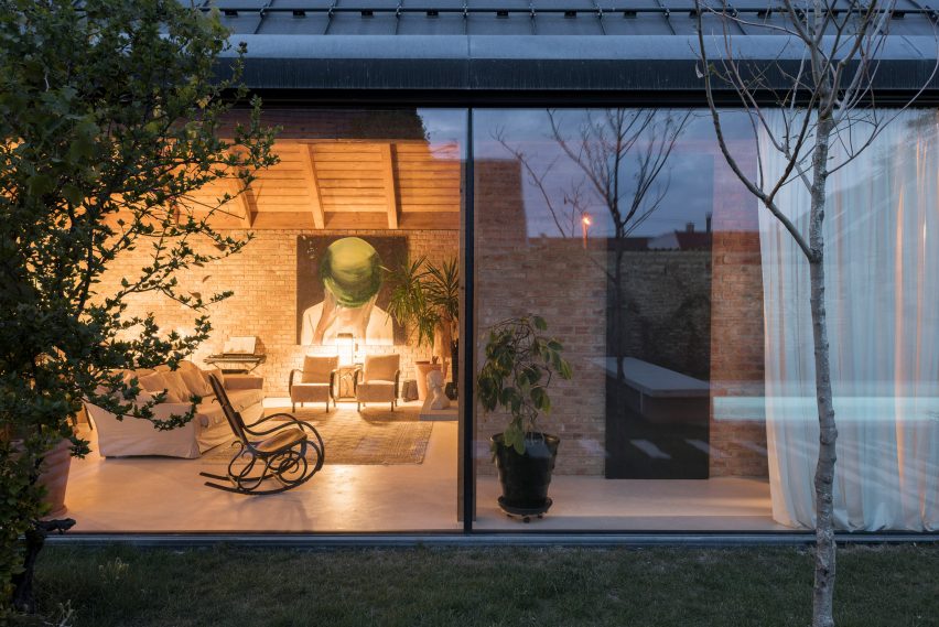 House V designed by Martin Skoček