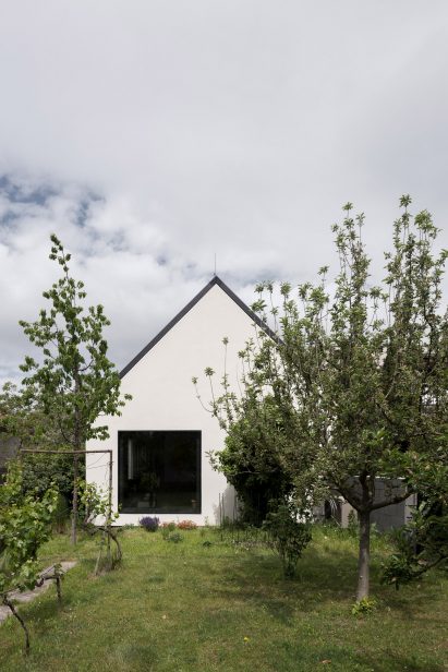 House V designed by Martin Skoček