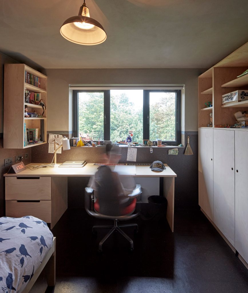 London loft extension for Edmund Sumner and Yuki Sumner by Szczepaniak Astridge