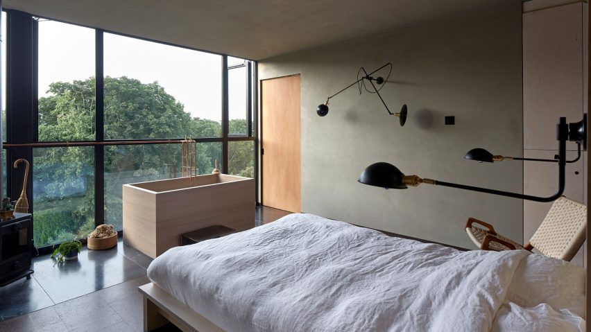 London loft extension for Edmund Sumner and Yuki Sumner by Szczepaniak Astridge