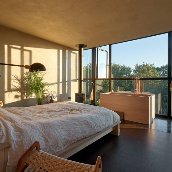 London loft extension for Edmund Sumner and Yuki Sumner by Szczepaniak Astridge