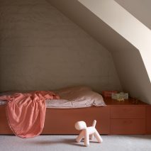 The Mantelpiece Loft by Note Design Studio