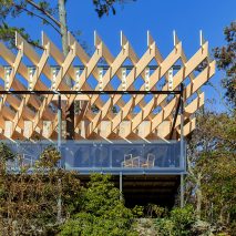 Mikuni Izukogen restaurant by Kengo Kuma