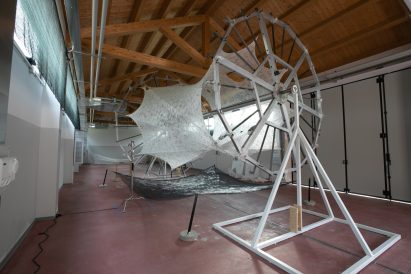 Movie captures making of Neri Oxman pavilion spun by 17,532 silkworms
