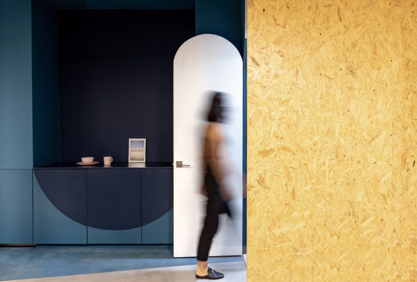 Oriented Fibers by Jag Studio