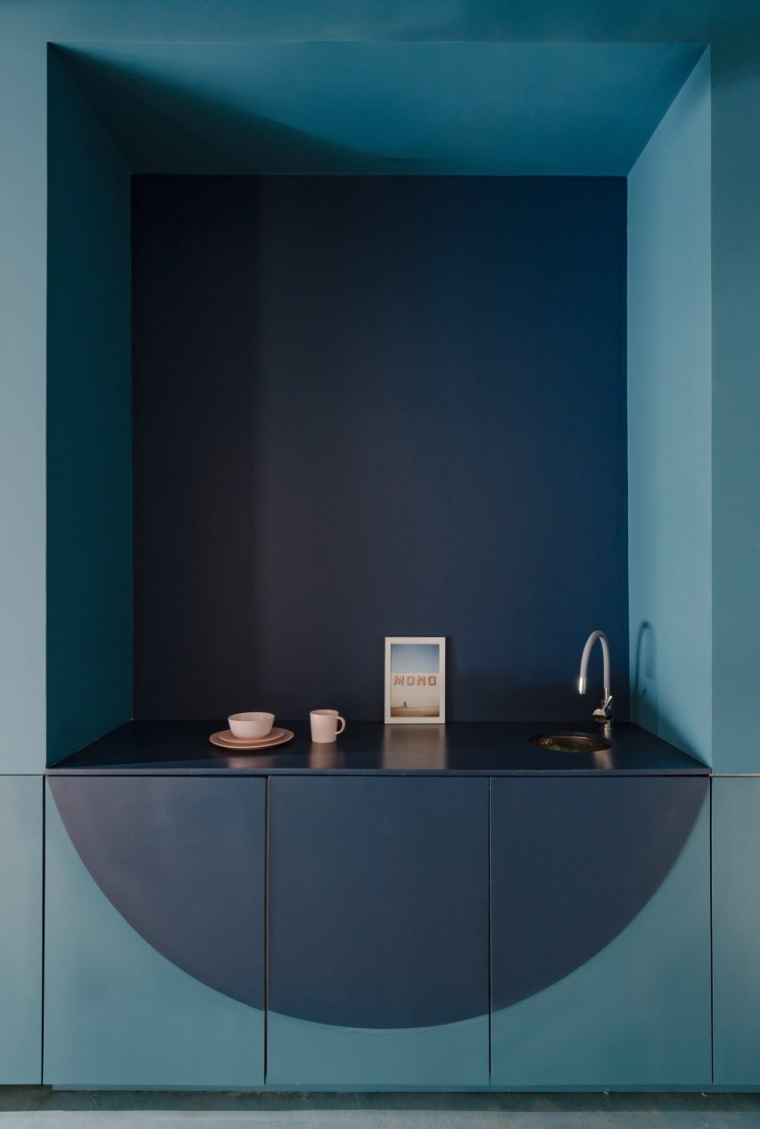 Oriented Fibers by Jag Studio