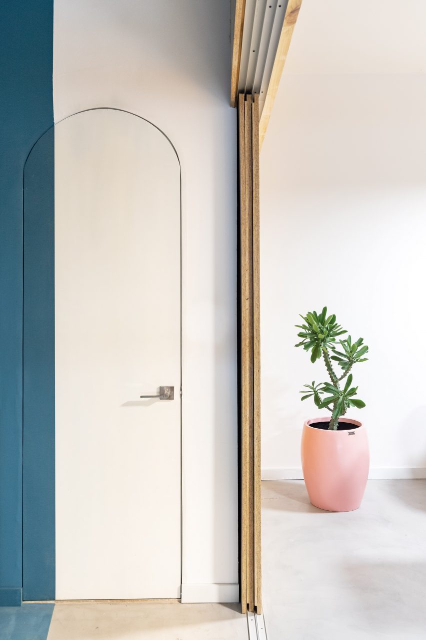 Oriented Fibers by Jag Studio