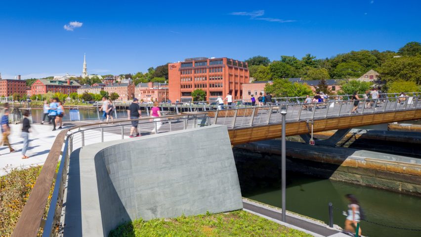 Providence Pedestrian Bridge by Inform Studio