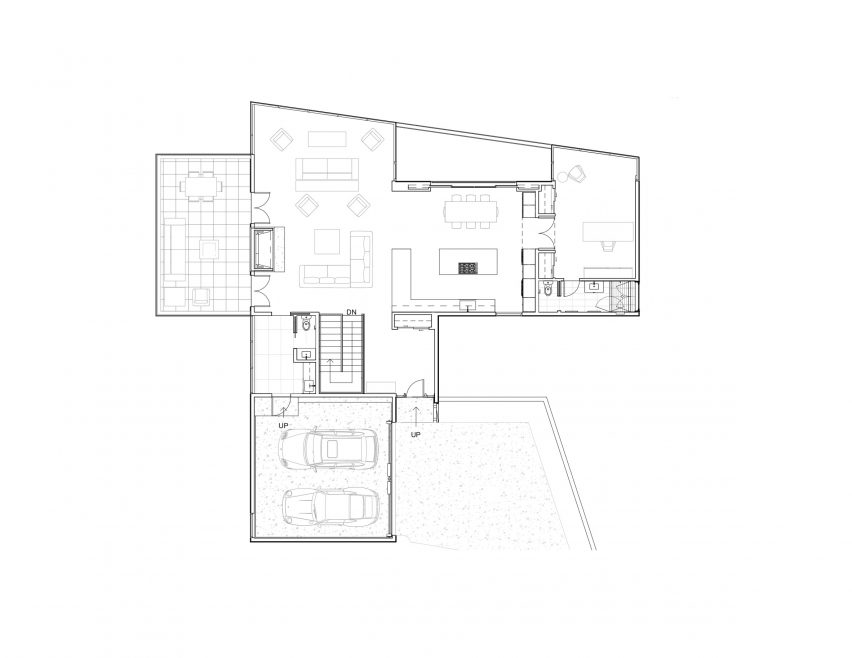 Royal by Willian Kaven First Floor Plan
