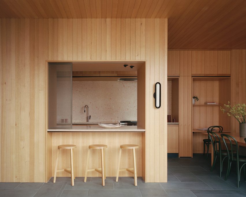 Ruckers Hill House by Studio Bright