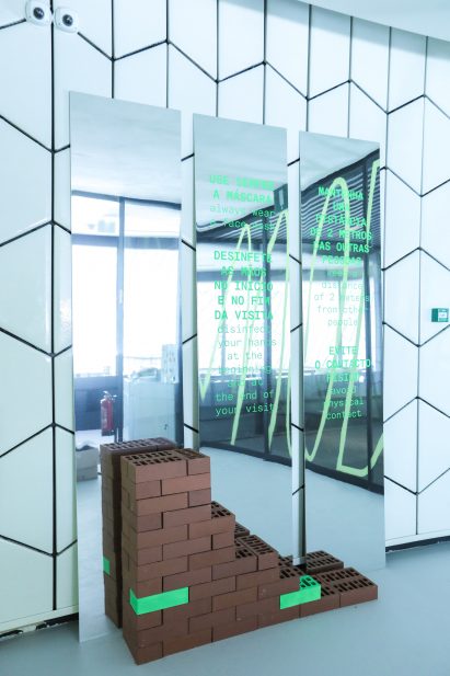 Social distancing installation at MAAT by Sam Barrow