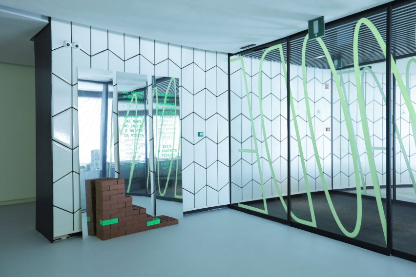 Social distancing installation at MAAT by Sam Barrow