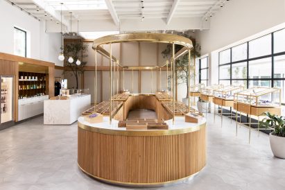 Serra by Commune Design