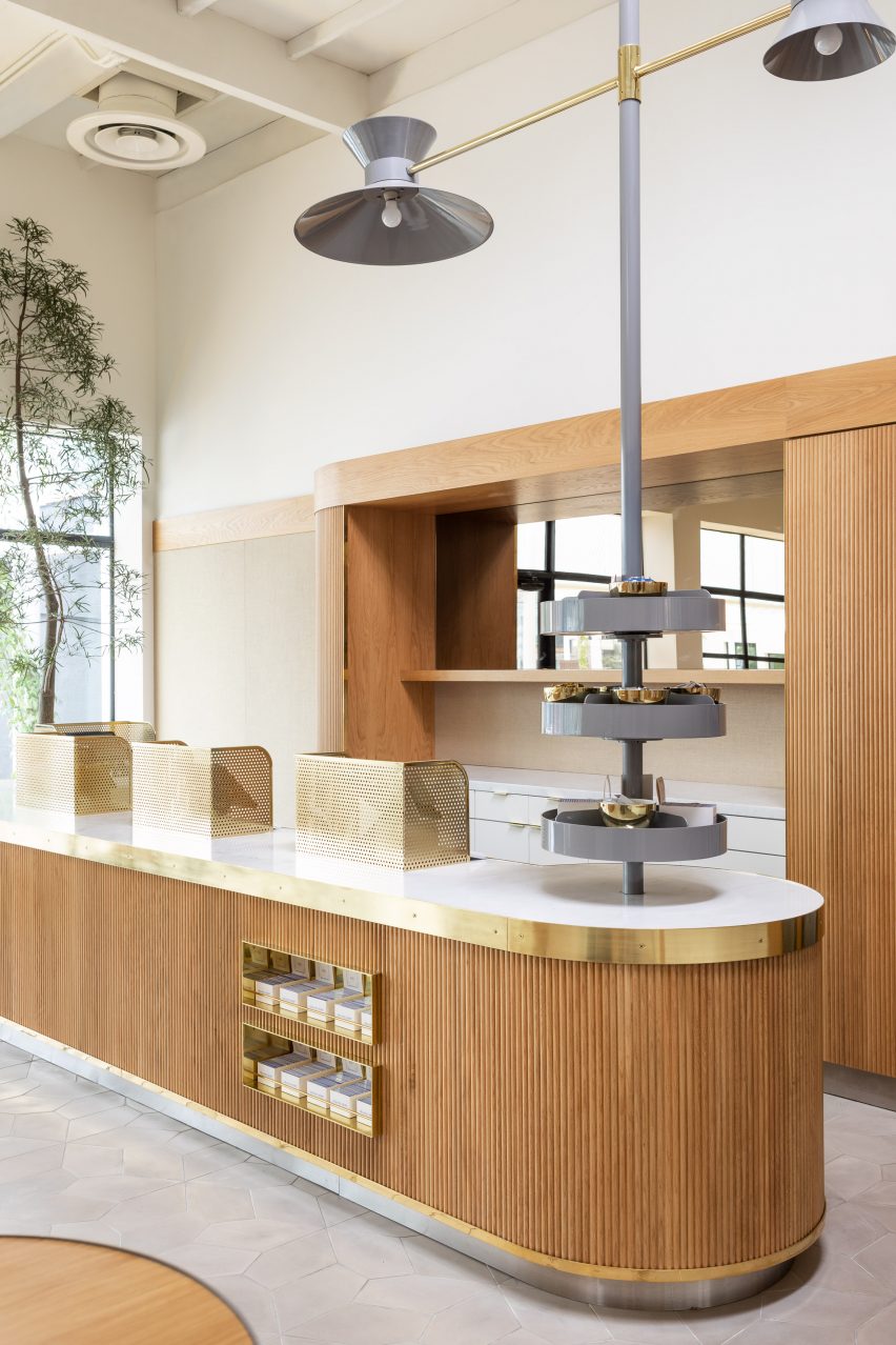 Serra by Commune Design