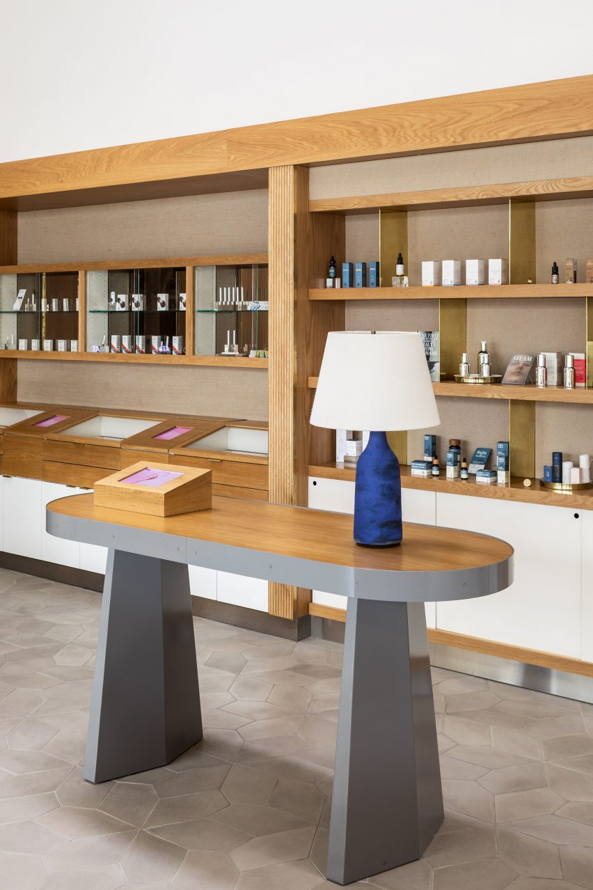 Serra by Commune Design