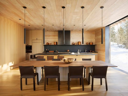Teton House by Olson Kundig