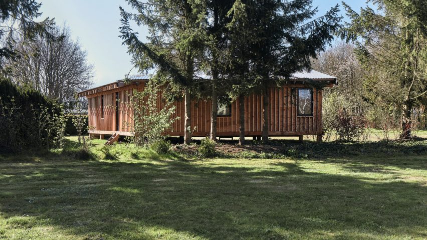 Exposed timber cabin in Drenthe, the Netherlands, by Crafted Works