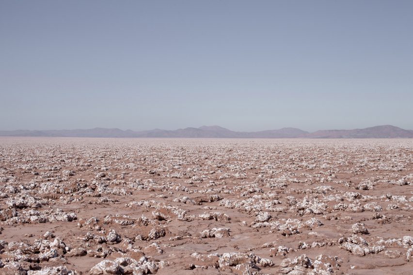 Re-Imagining Extreme Landscapes by Malé Uribe
