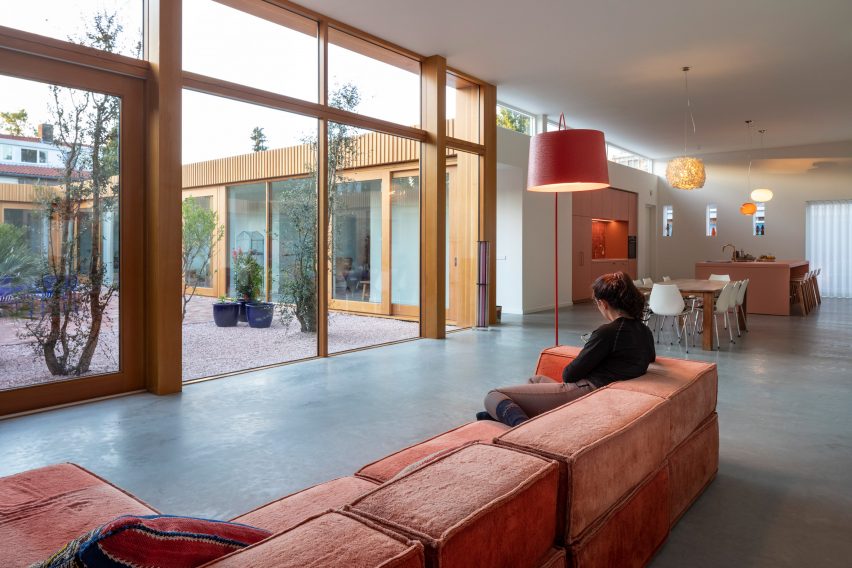 Villa Stardust by MVRDV