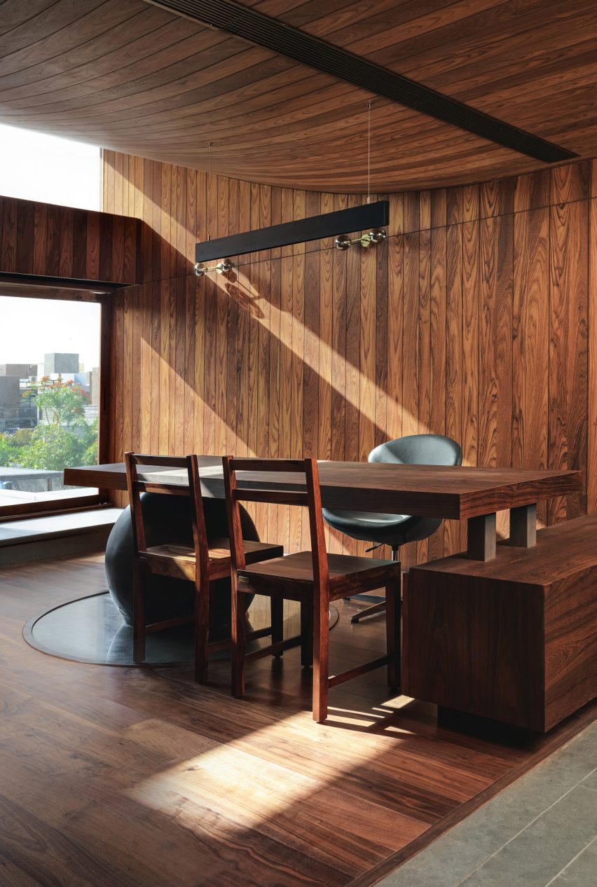 VS House designed by Sārānsh