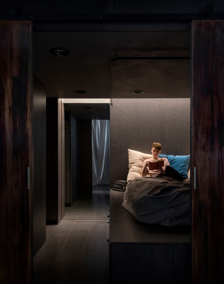 Western Studio by goCstudio