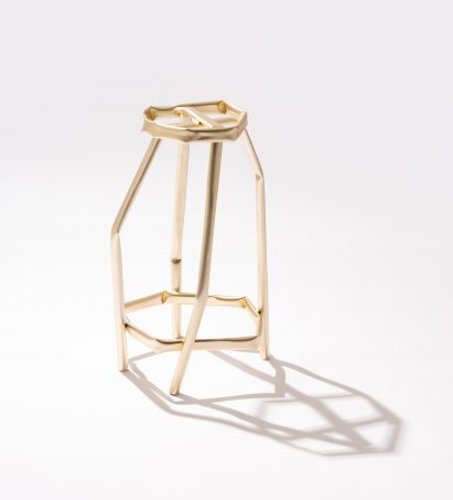 Yeon Jinyeong aims to express "contradictory beauty" with Aluminum Anodized series