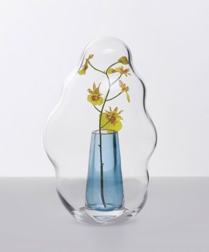 Yuhsien designs glass "flower hoods" informed by bubbles and mochi cake