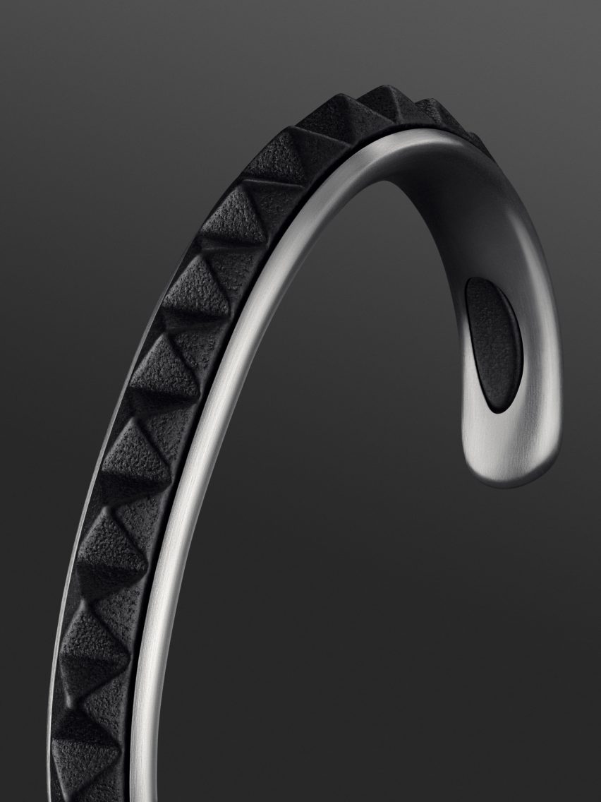 002-Slim Cuff by Nyyukin