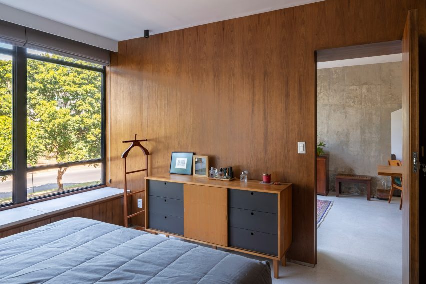 308 Apartment by Debaixo do Bloco Arquitetura