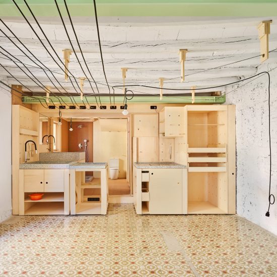 Alfondac guest apartment by Aixopluc