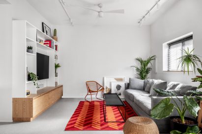 Apartment for a couple by Rust Architects