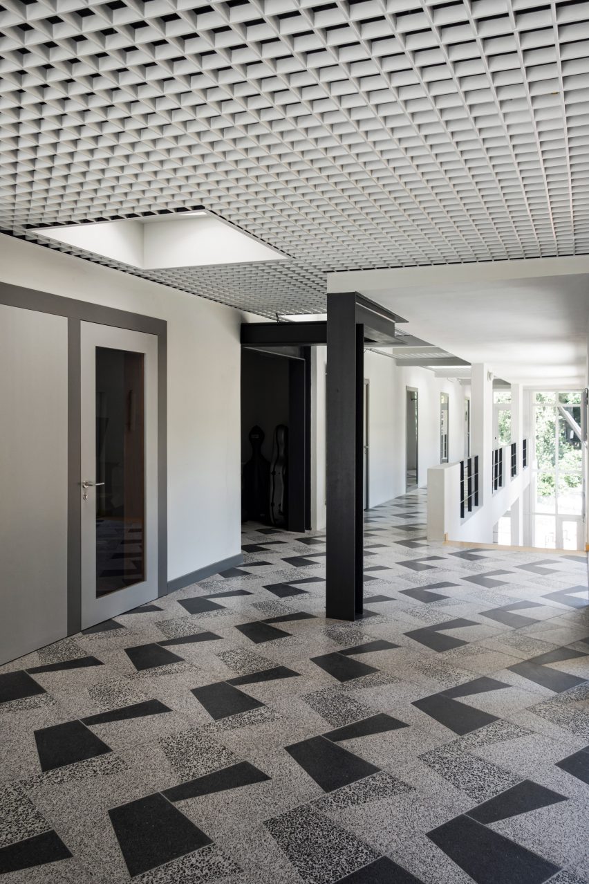 Artave music school in Caldas da Saúde, Portugal, by Aurora Arquitectos