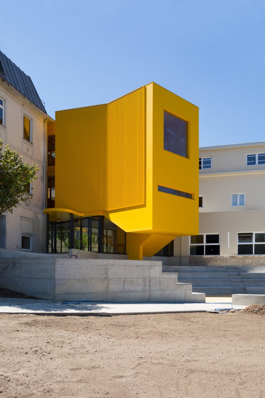 Artave music school in Caldas da Saúde, Portugal, by Aurora Arquitectos