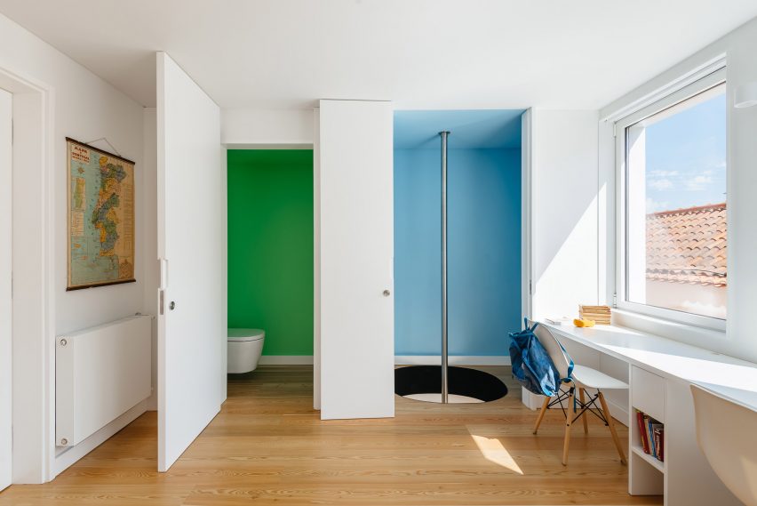 Bartolomeu Dias house designed by Aurora Arquitectos