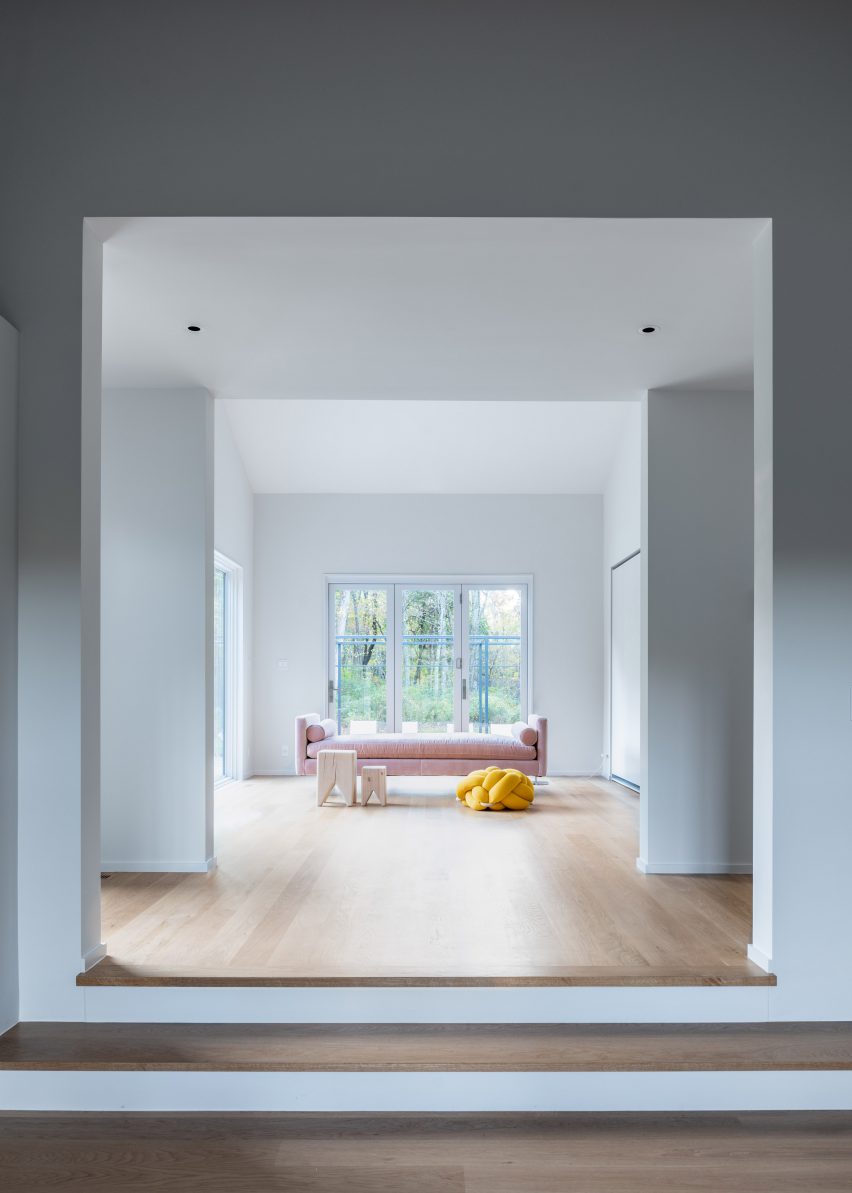 The Bedford House by Vondalwig Architecture