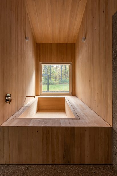 The Bedford House by Vondalwig Architecture
