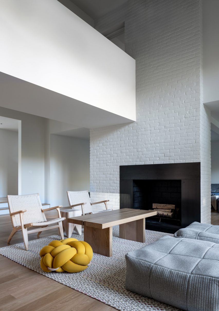 The Bedford House by Vondalwig Architecture